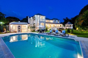 Villa 2474 — Luxury villa for rent in Cooper Hill