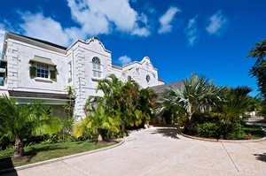 Villa 2494 — Luxury villa for rent in Sugar Hill