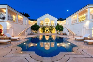 Villa 2502 — Luxury villa for rent in Mount Standfast